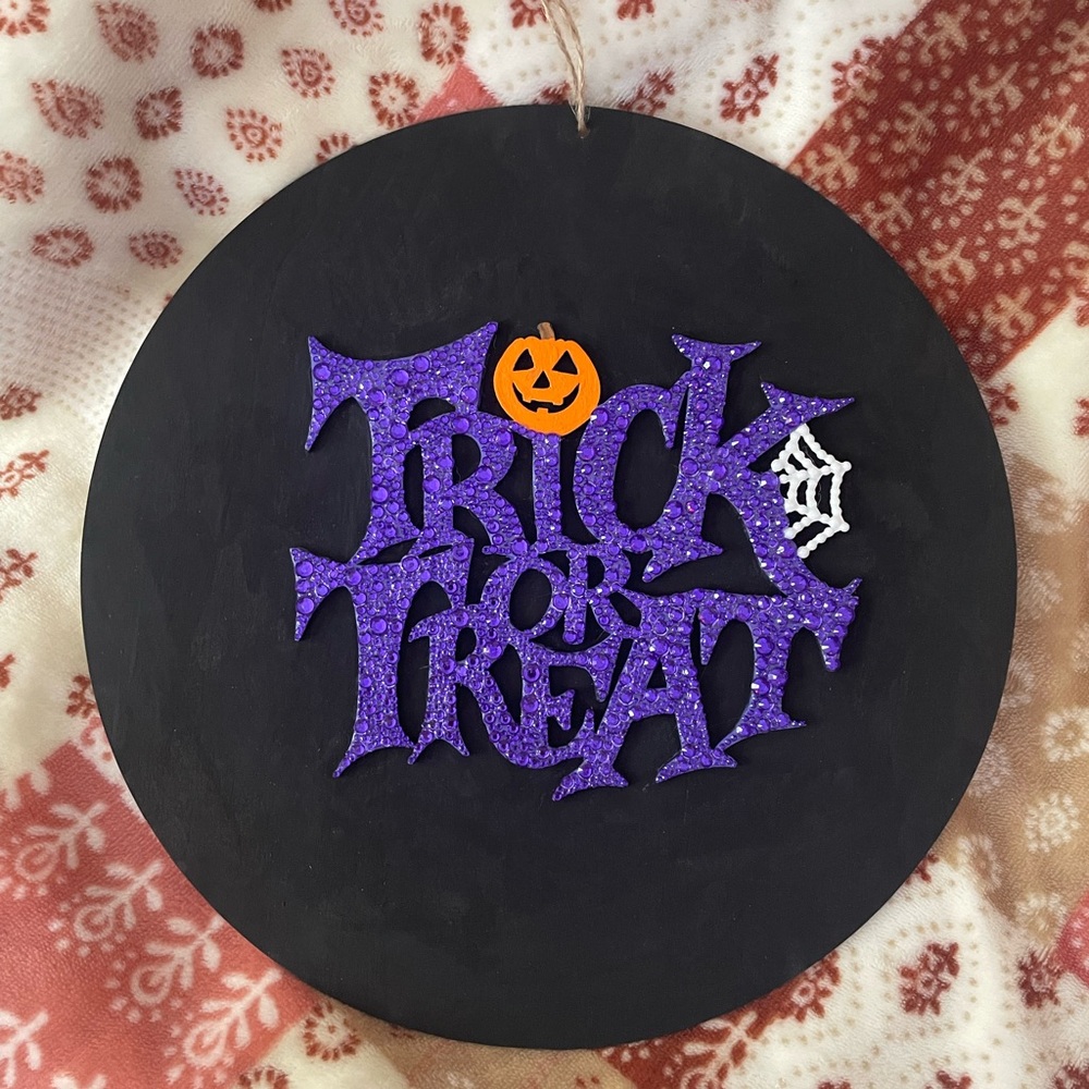 Trick or treat rhinestone sign